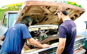 Summer cars fill antique adventures