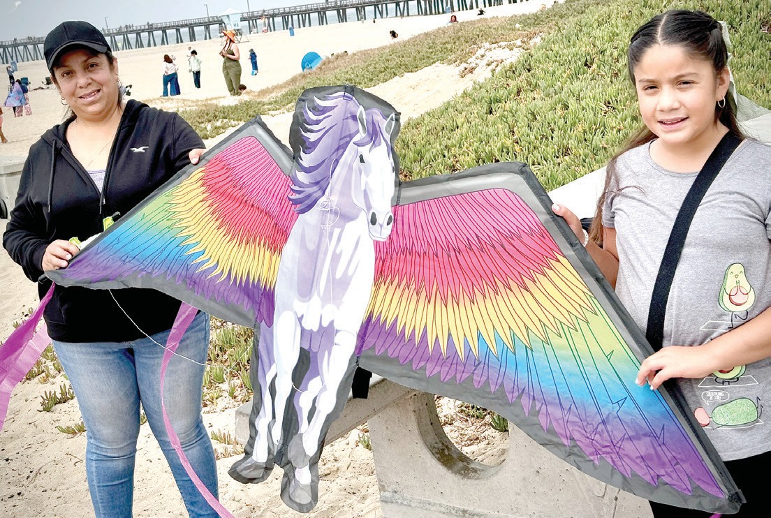 Kite Day scores at Hueneme Beach