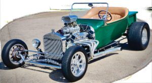 Antique Adventures Car Show cruises toward fall